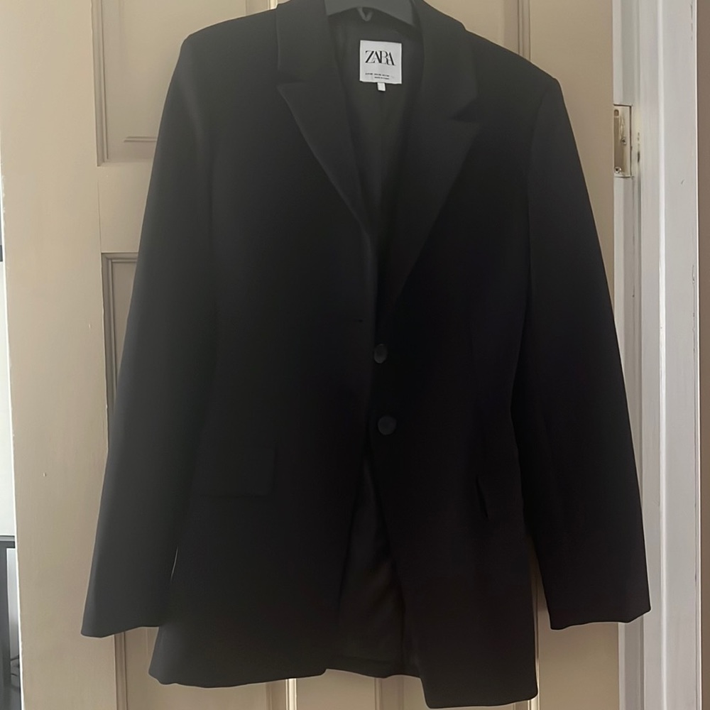 Zara tailored waist blazer.